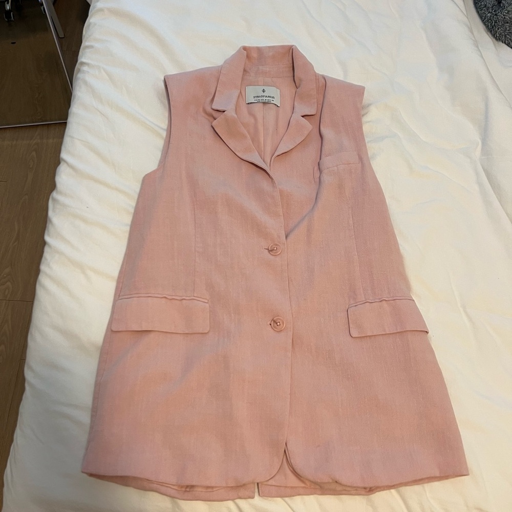 Stradivarius Oversized Pink Sleeveless Blazer Vest